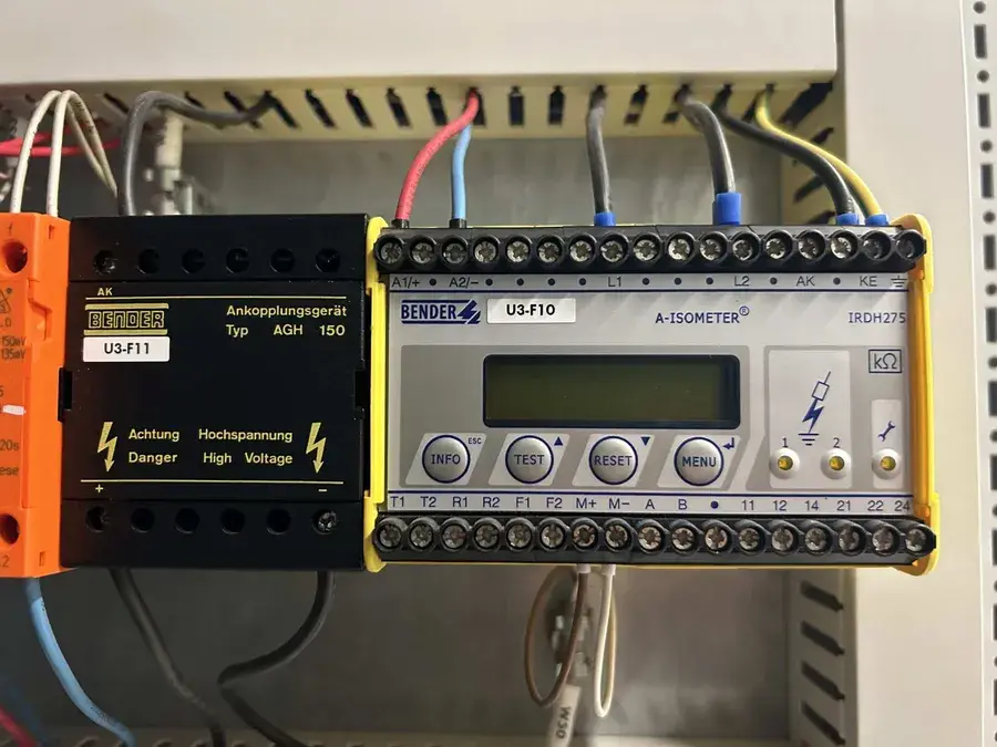 Isometer Bender IRDH 275 + AGH 150